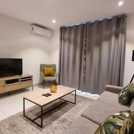 The Lennox Suites By Cozy Accra Kültér fotó