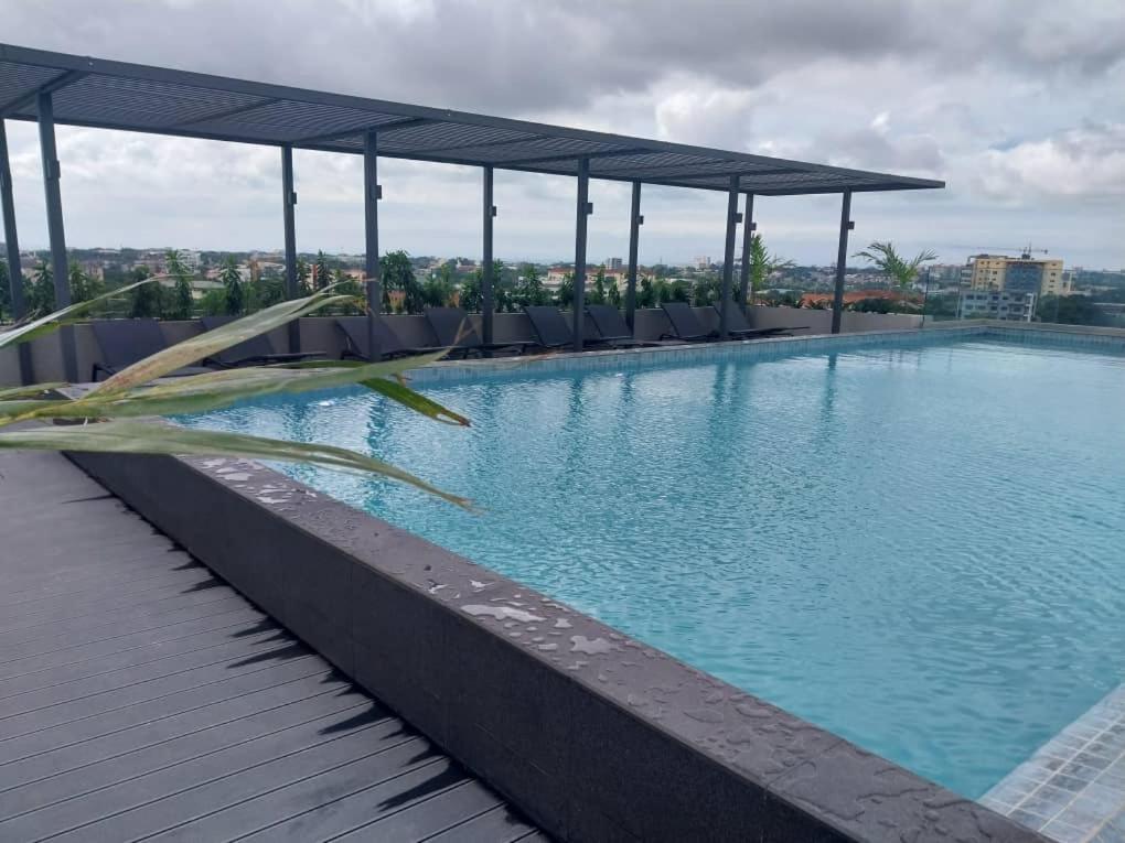 The Lennox Suites By Cozy Accra Kültér fotó