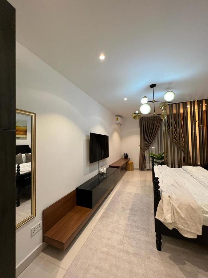 The Lennox Suites By Cozy Accra Kültér fotó