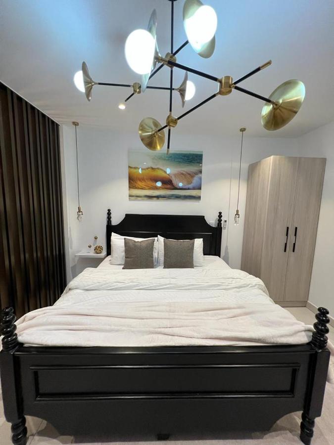 The Lennox Suites By Cozy Accra Kültér fotó