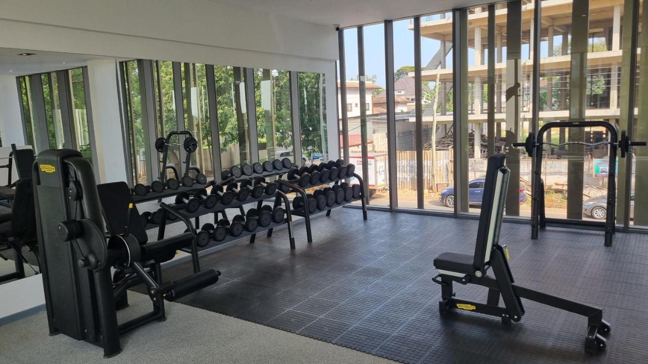 The Lennox Suites By Cozy Accra Kültér fotó