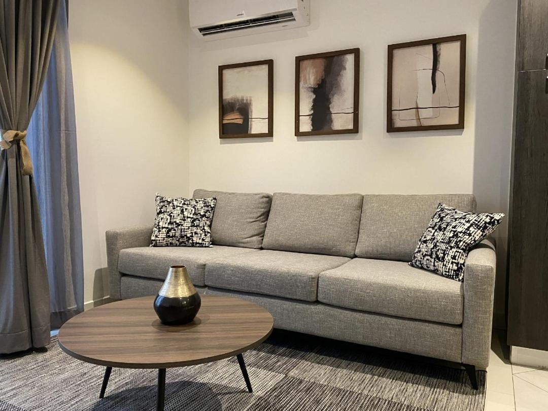 The Lennox Suites By Cozy Accra Kültér fotó
