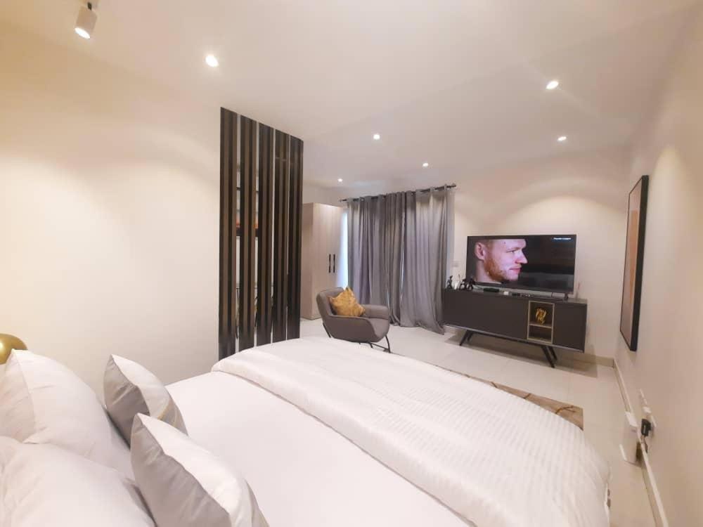 The Lennox Suites By Cozy Accra Kültér fotó