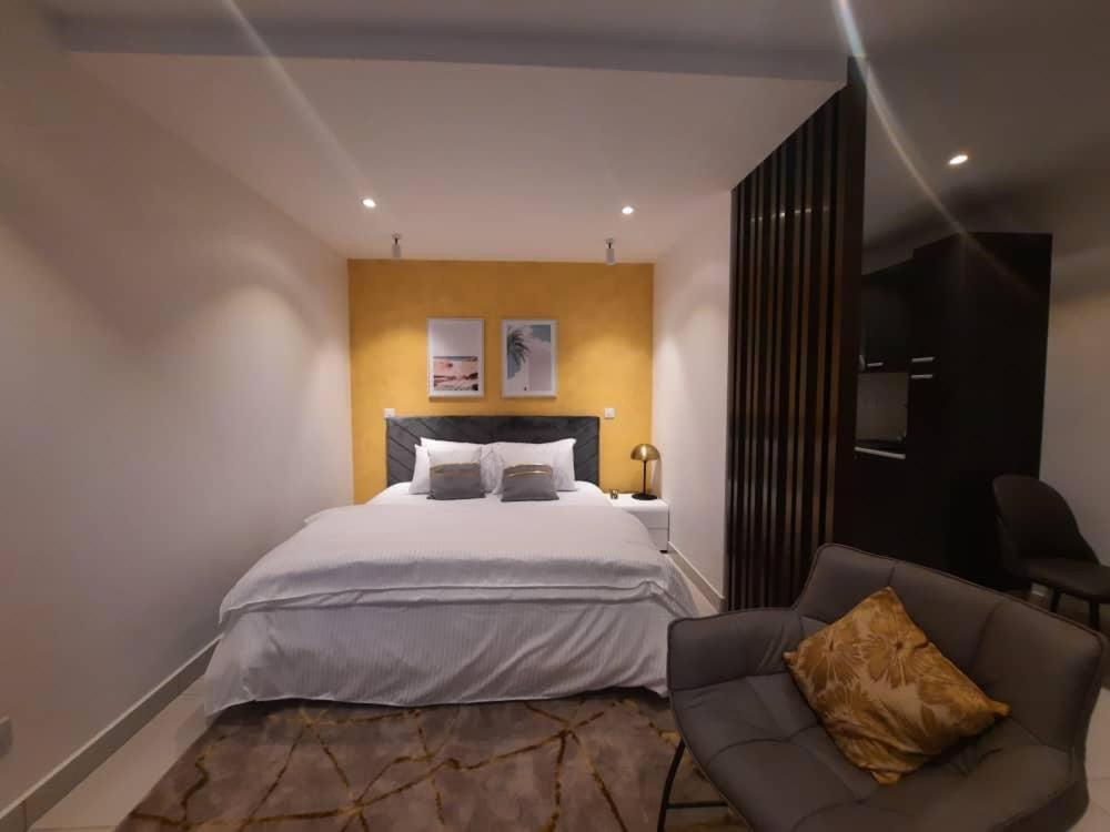 The Lennox Suites By Cozy Accra Kültér fotó
