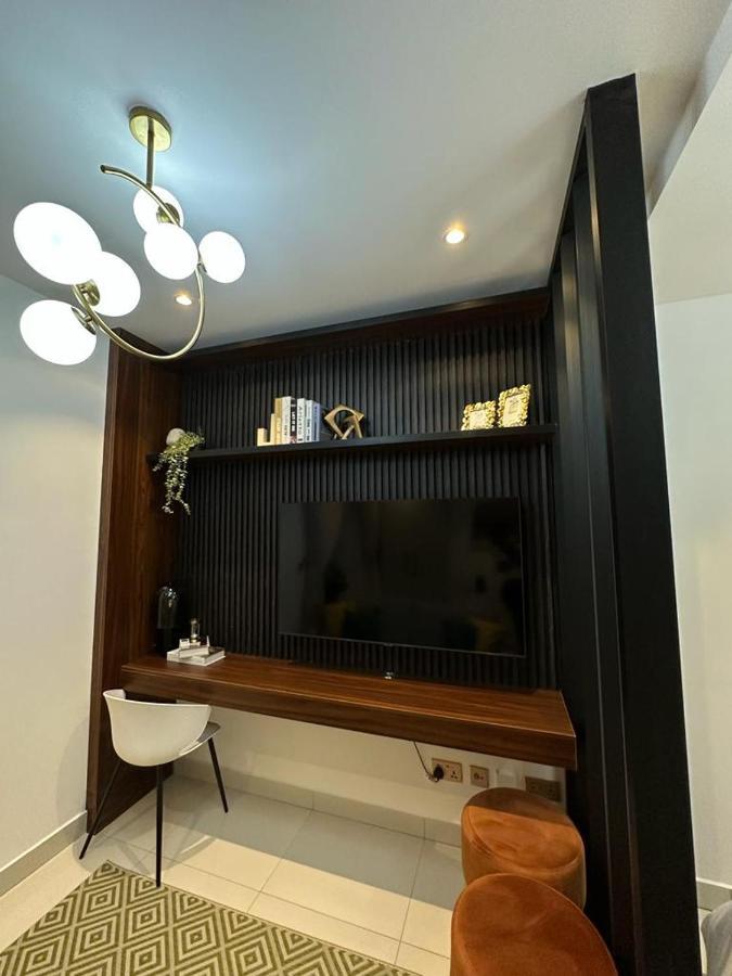 The Lennox Suites By Cozy Accra Kültér fotó