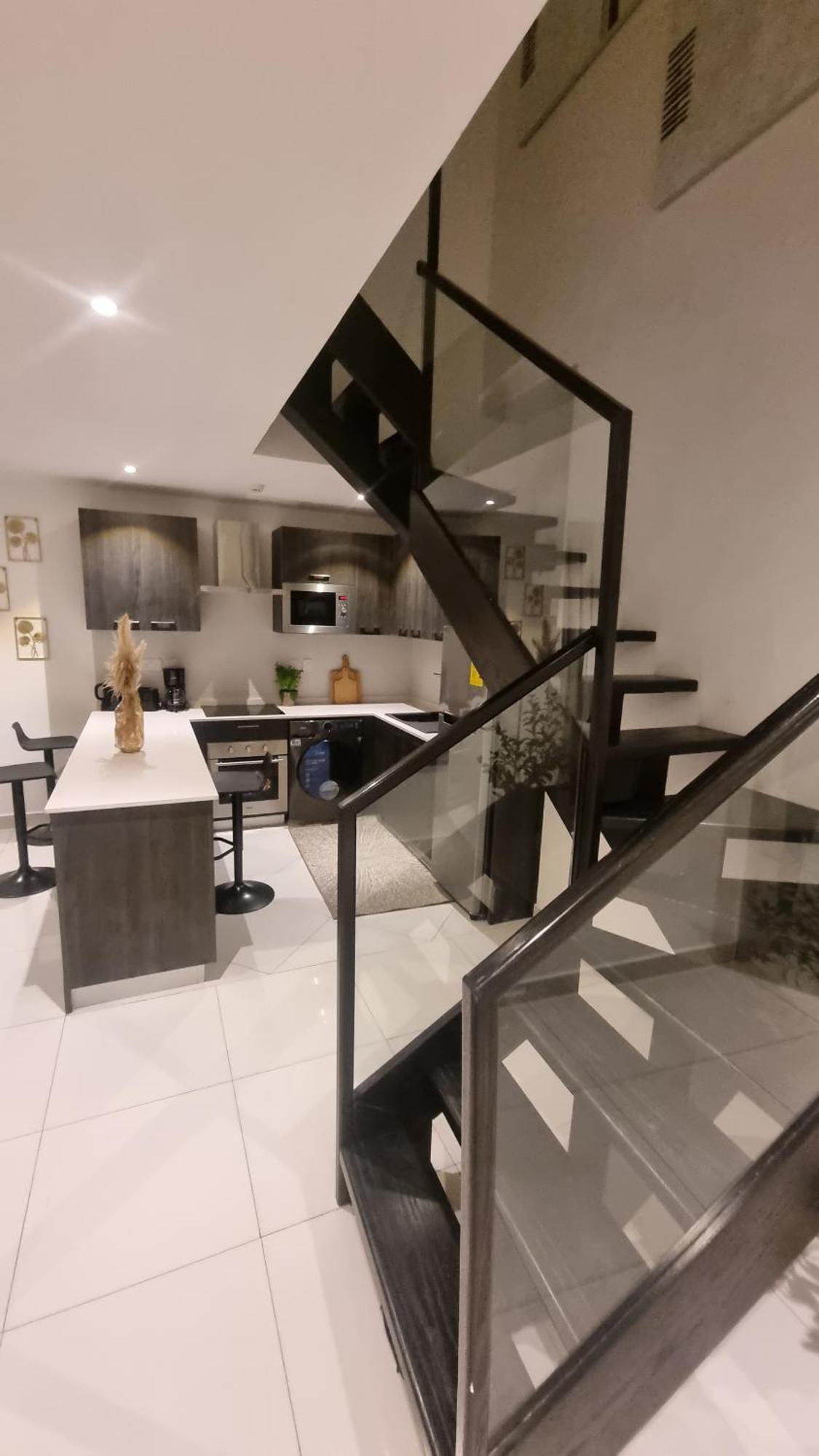 The Lennox Suites By Cozy Accra Kültér fotó